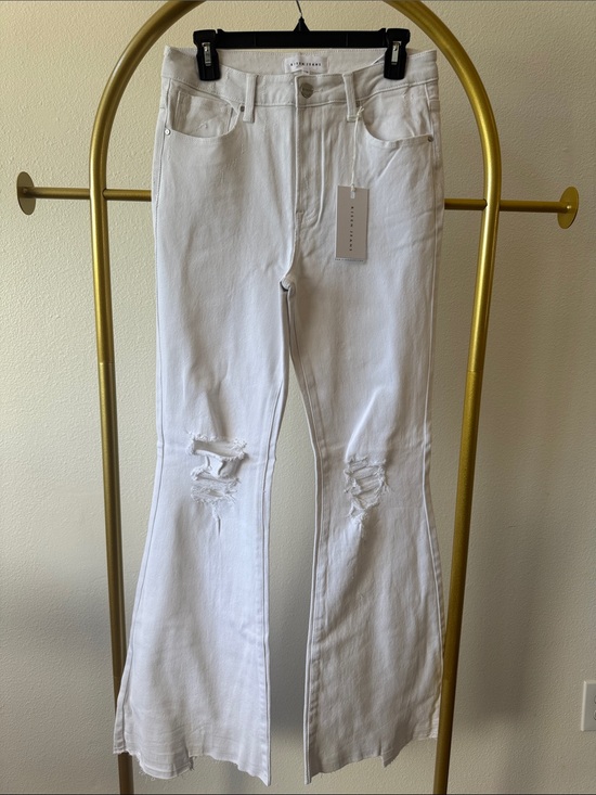 Risen Jeans Denim - High-Rise White Distressed Flare Jeans - Women